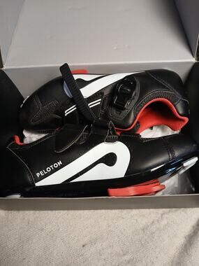 Peloton Shoes Women’s EU 39/US 8 Men’s US 6.5 Red Black Biking Cycling Click-In